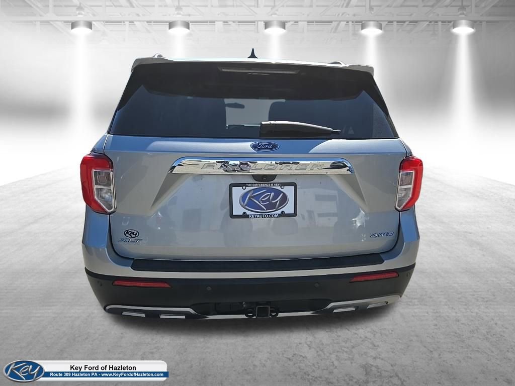 Certified 2023 Ford Explorer XLT w/ Equipment Group 202A AWD/4WD image 15