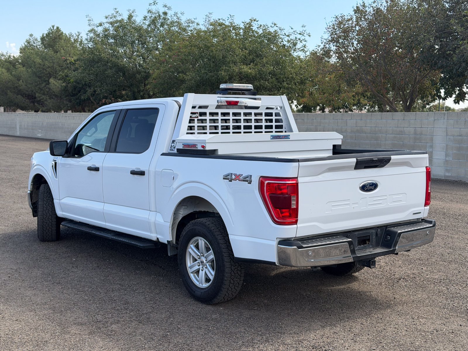 Certified 2022 Ford F150 XLT w/ Trailer Tow Package AWD/4WD image 13