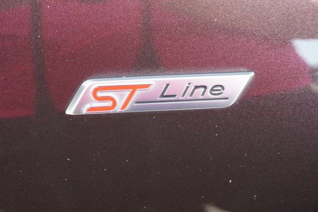 Certified 2023 Ford Escape ST-Line w/ Equipment Group 301A image 28