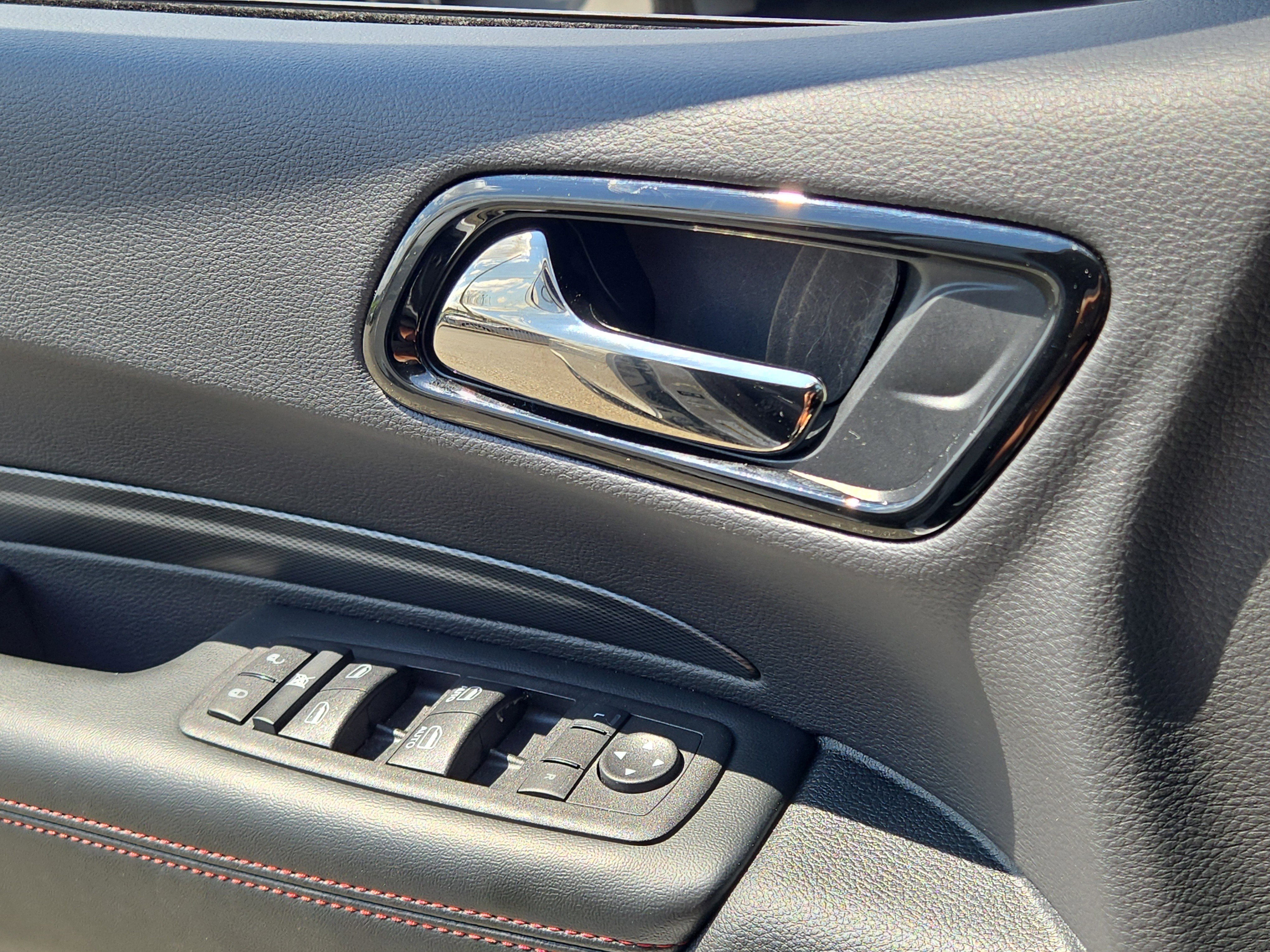 Used 2025 Dodge Durango GT w/ Blacktop Package image 22