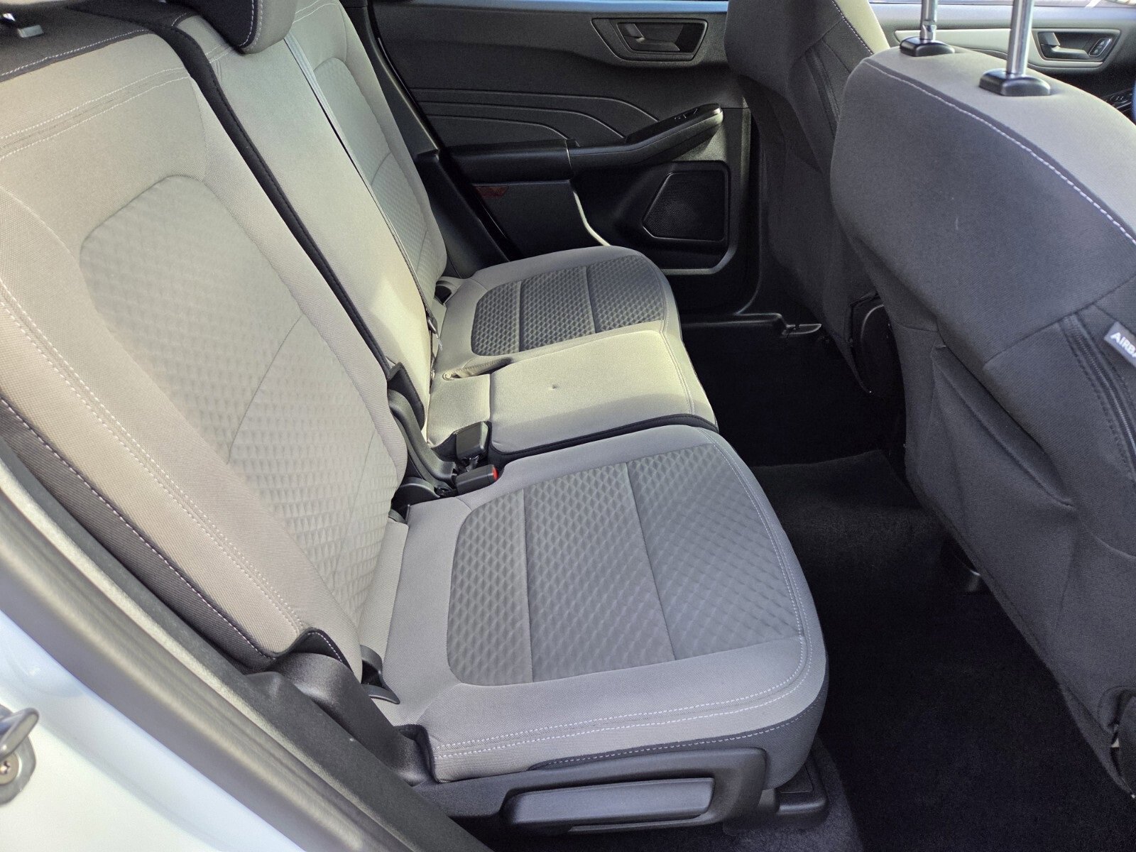 Certified 2022 Ford Escape SE w/ SE Sport Appearance Package image 14