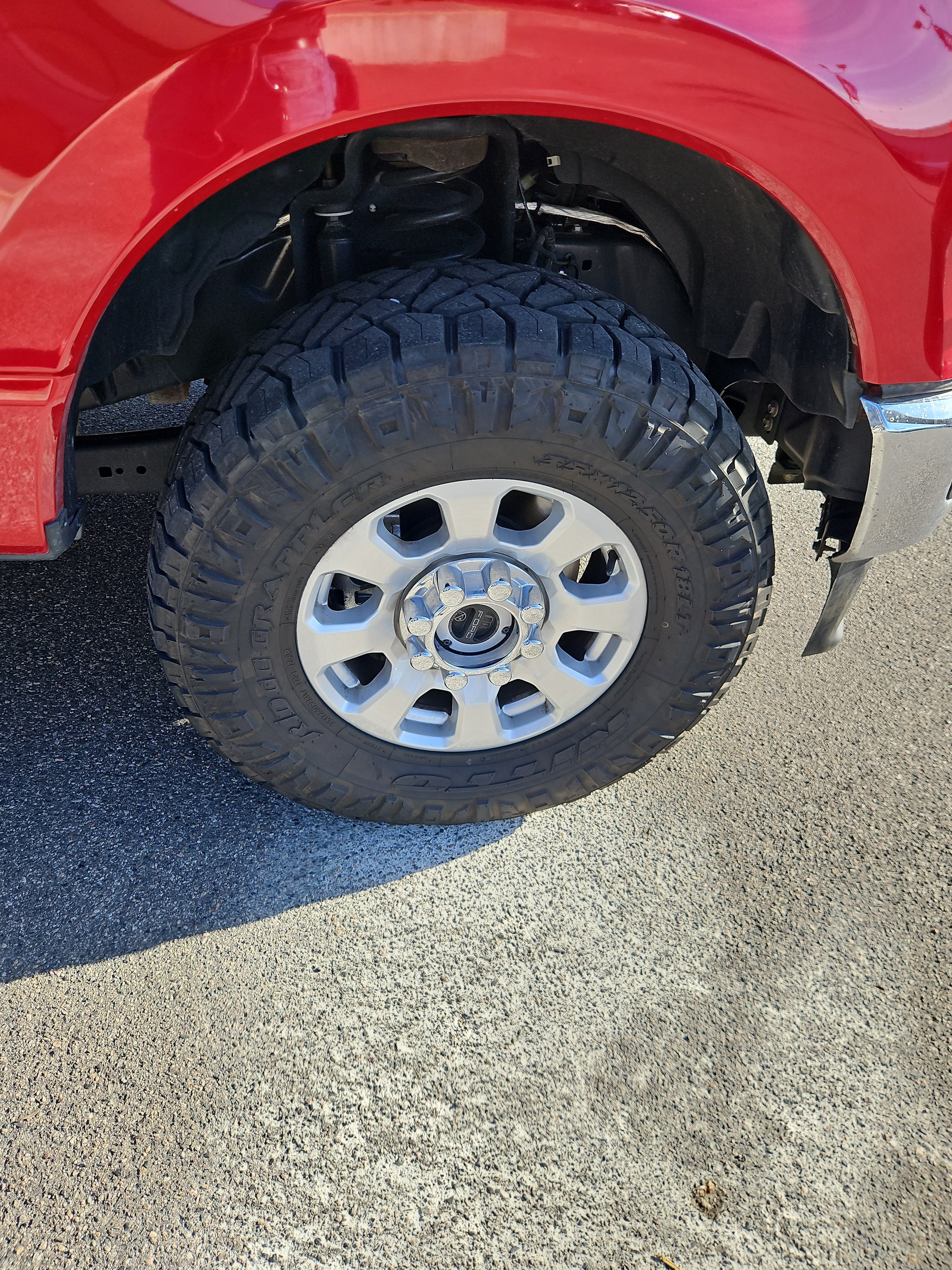 Certified 2024 Ford F350 XLT w/ FX4 Off-Road Package AWD/4WD image 26
