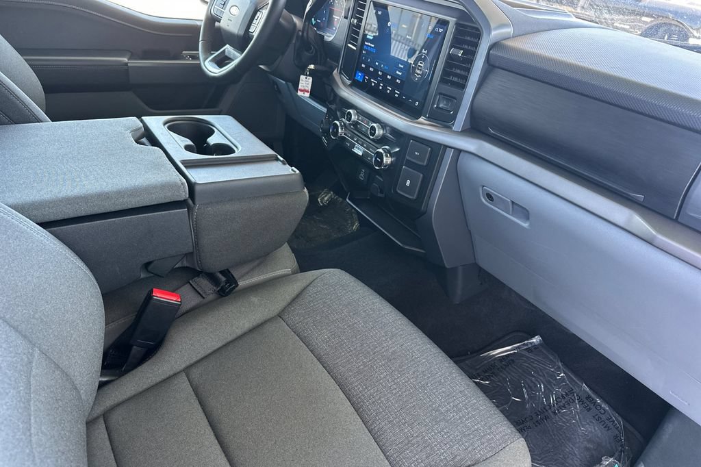 Certified 2025 Ford F150 XLT w/ Equipment Group 301A Standard AWD/4WD image 15