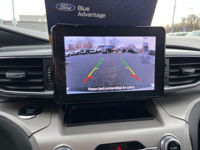 Certified 2022 Ford Explorer XLT w/ Equipment Group 202A AWD/4WD image 20