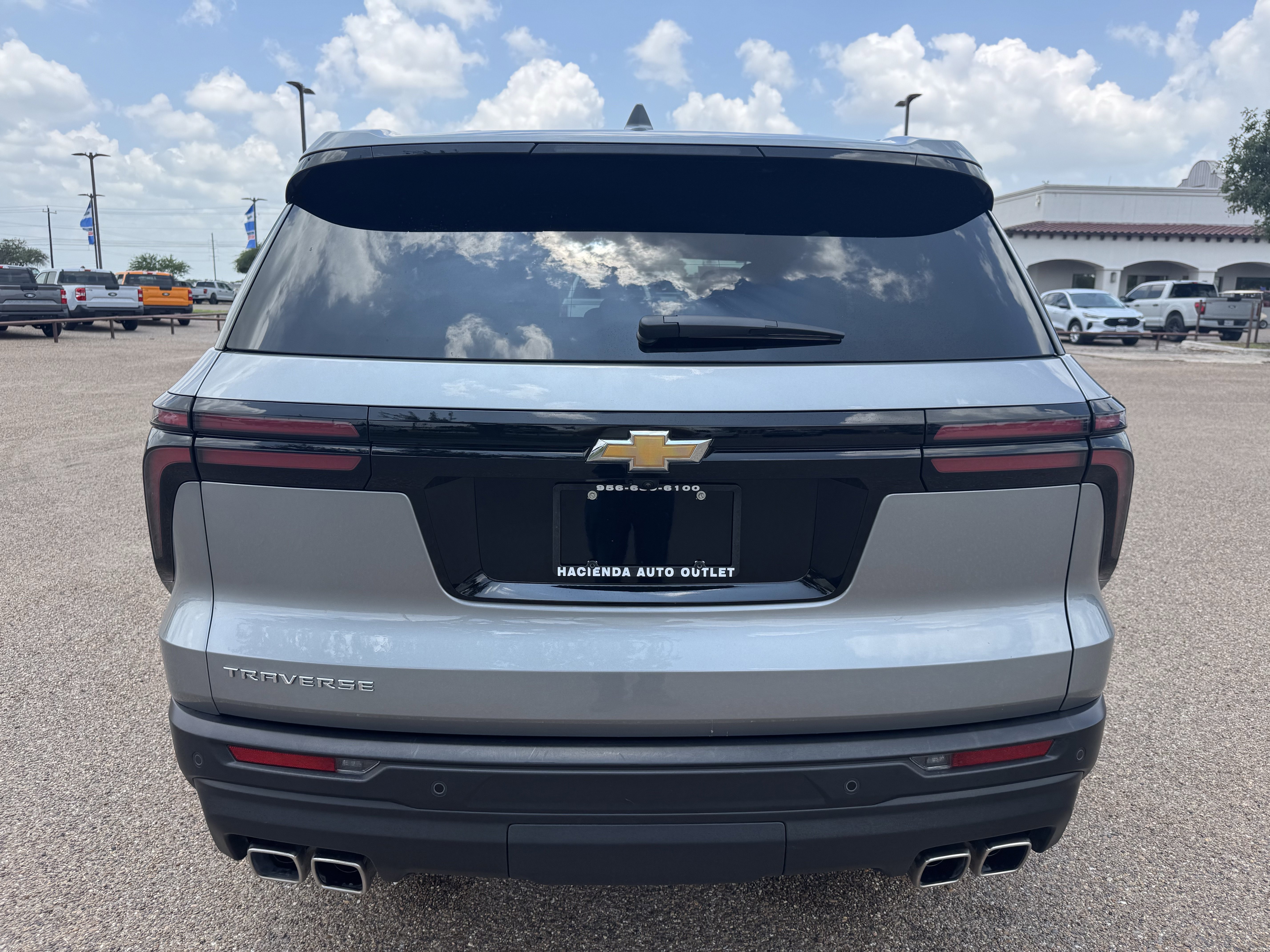 Used 2024 Chevrolet Traverse LS w/ LPO, Floor Liner Package FWD image 3
