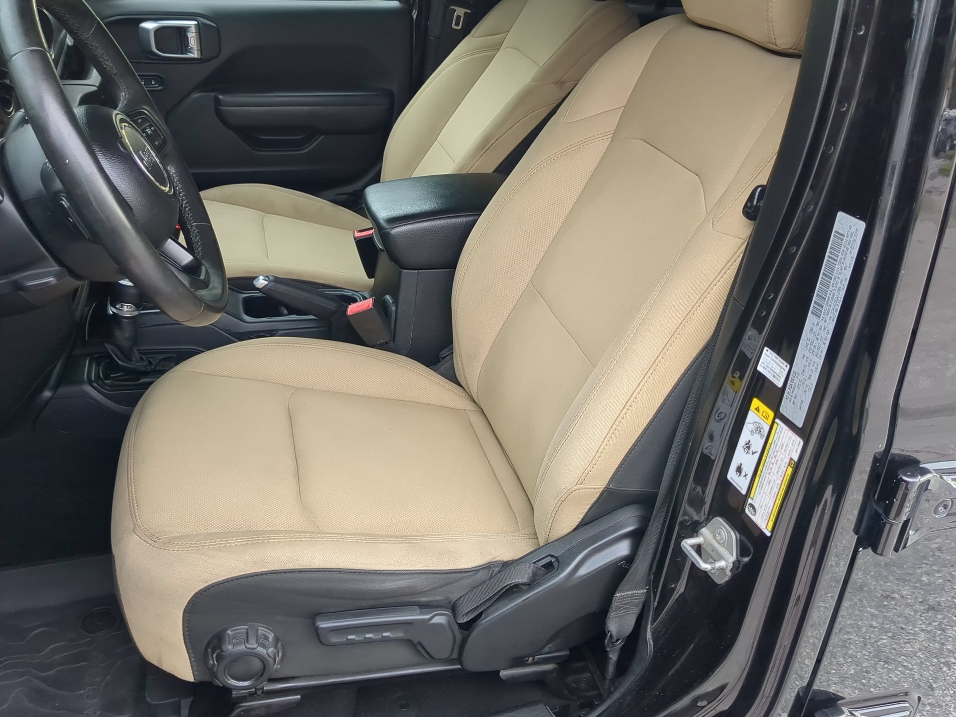Used 2018 Jeep Wrangler Unlimited Sport S AWD/4WD image 56