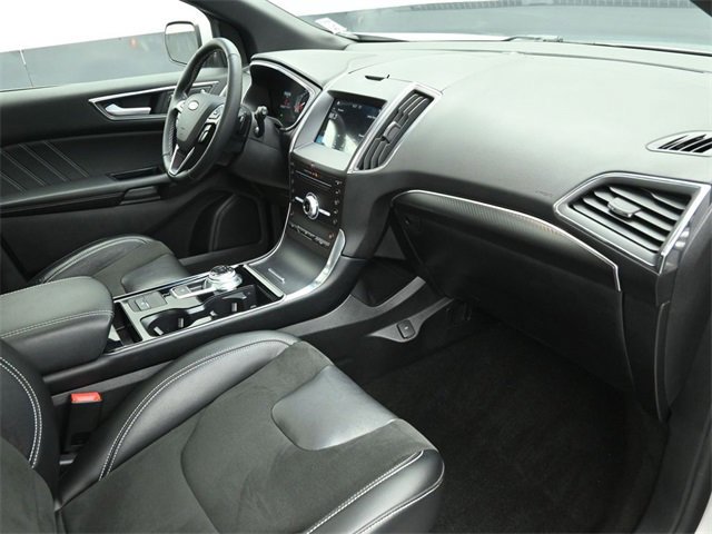 Certified 2019 Ford Edge ST w/ Convenience Package image 46