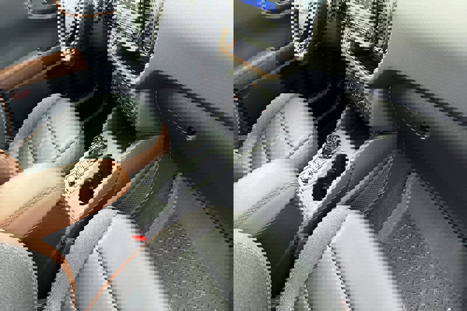 Certified 2023 Ford Bronco Sport Outer Banks w/ Tech Package image 17