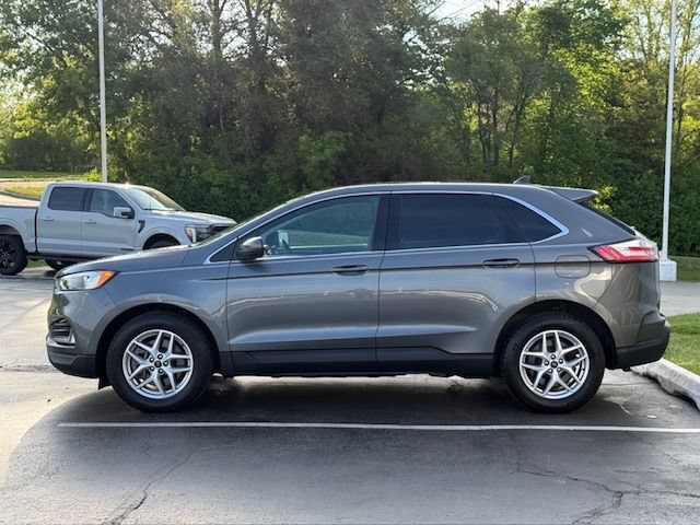 Certified 2023 Ford Edge SEL w/ Convenience Package AWD/4WD image 4