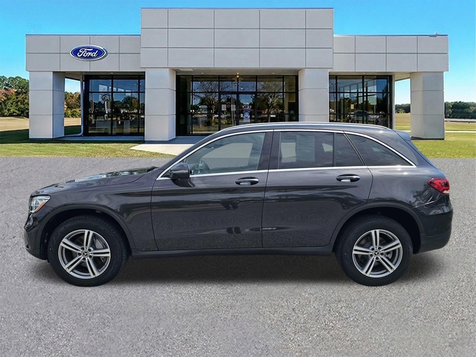 Used 2022 Mercedes-Benz GLC 300 4MATIC w/ Multimedia Package Lite image 7