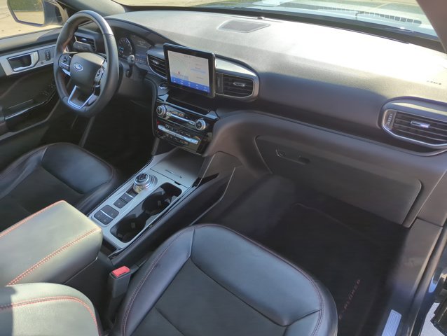 Certified 2023 Ford Explorer ST-Line w/ Class IV Trailer Tow Package image 25