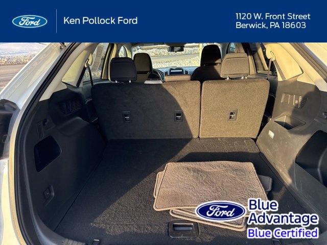 Certified 2024 Ford Edge SE w/ Black Appearance Package image 36