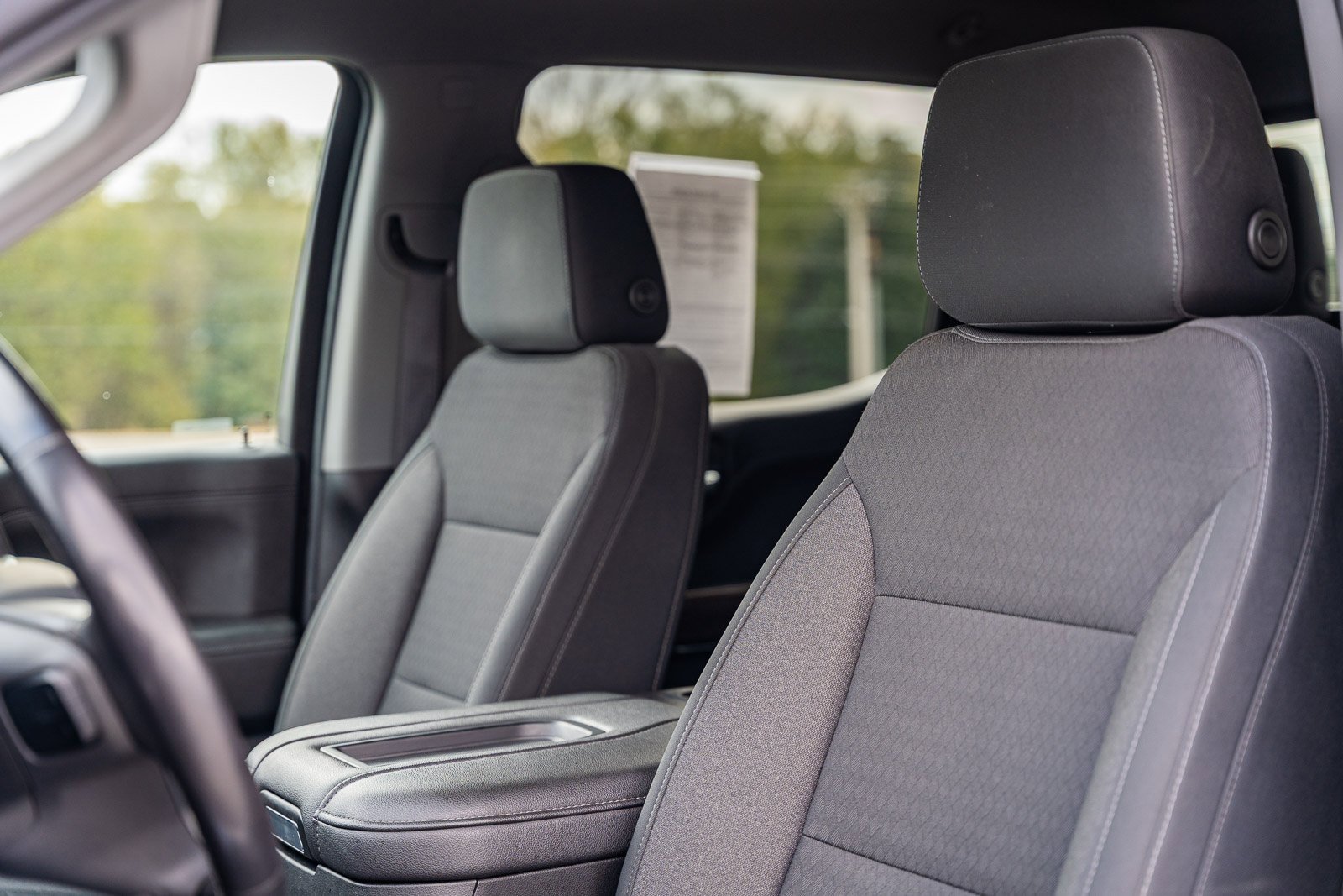 Used 2021 Chevrolet Silverado 1500 LT Trail Boss w/ Convenience Package II image 22