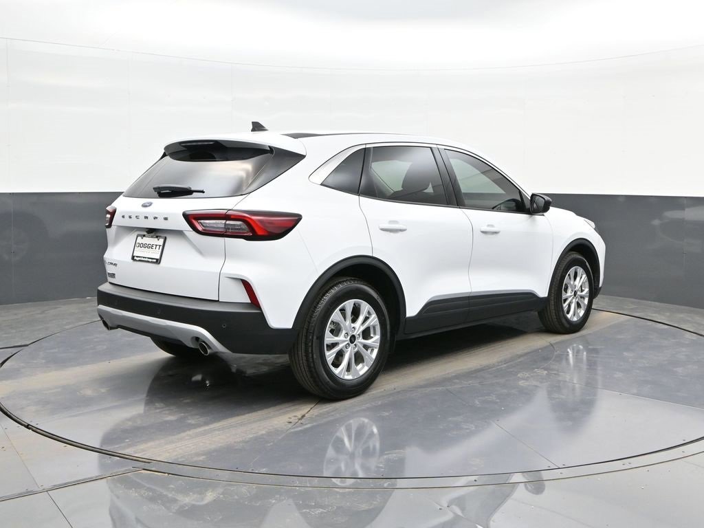Certified 2024 Ford Escape Active w/ Tech Pack #1 image 11