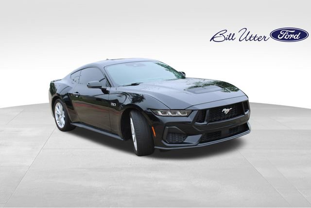 Certified 2024 Ford Mustang GT Premium RWD image 3