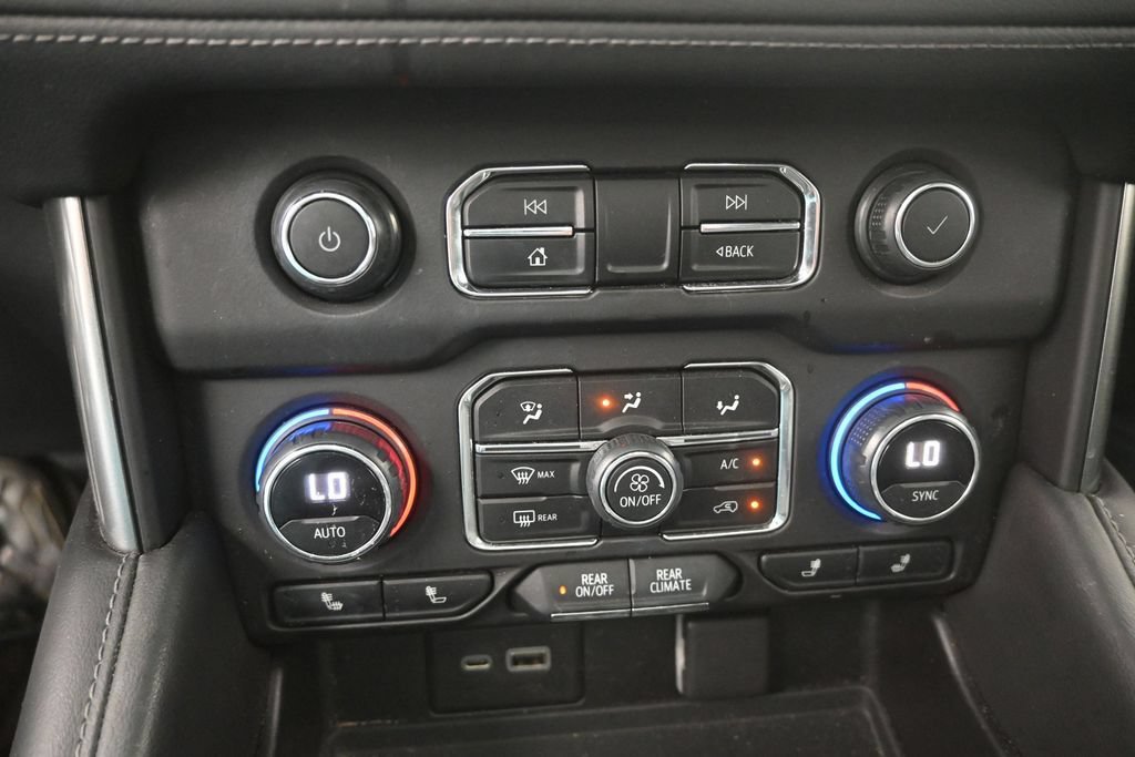 Used 2021 Chevrolet Tahoe LT w/ LT Signature Package RWD image 9
