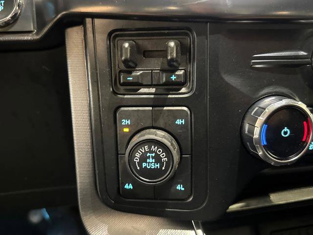Certified 2025 Ford F150 Platinum w/ Equipment Group 702A High AWD/4WD image 30