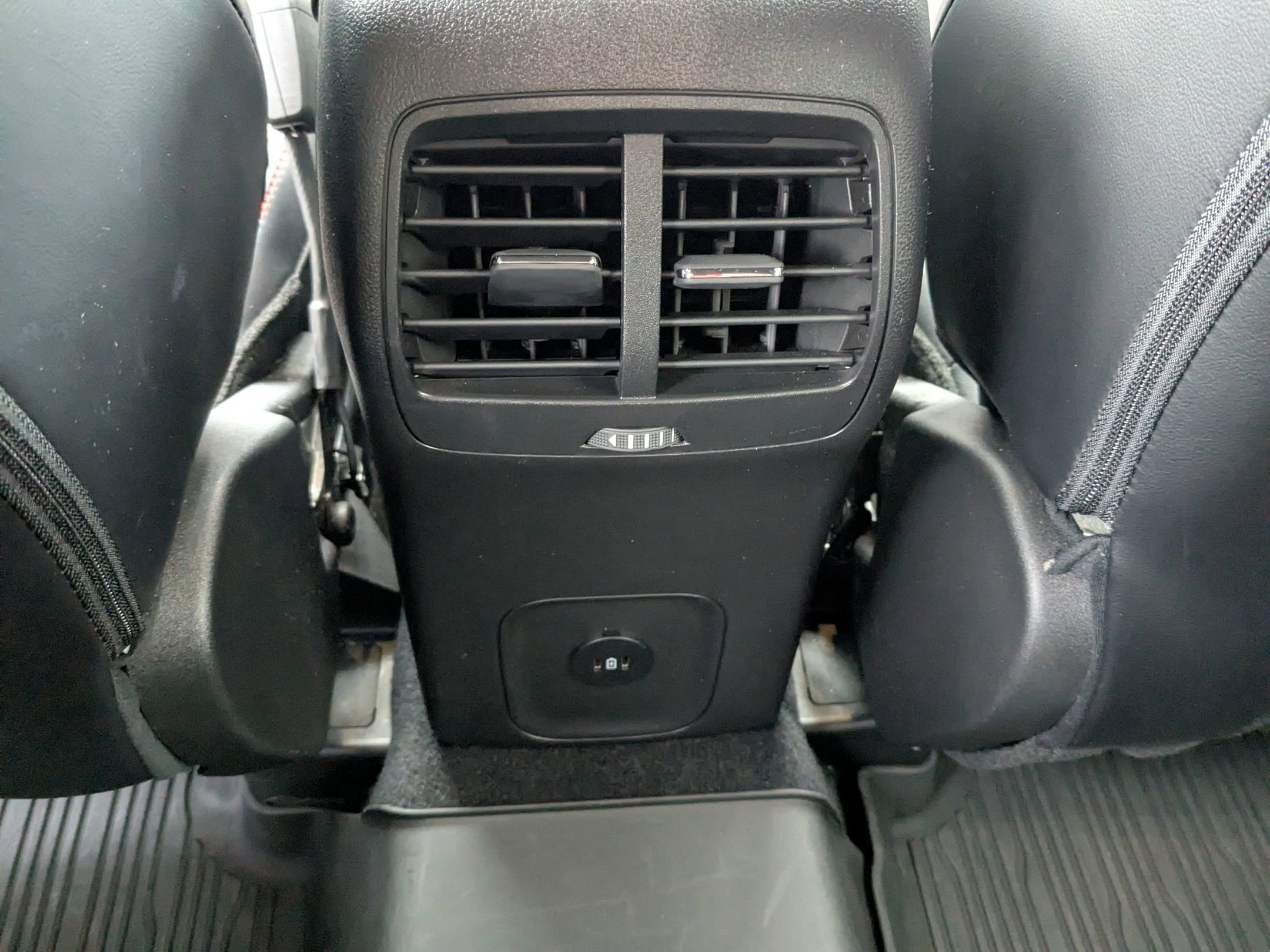 Certified 2023 Ford Escape ST-Line Select w/ Tech Pack #2 image 29