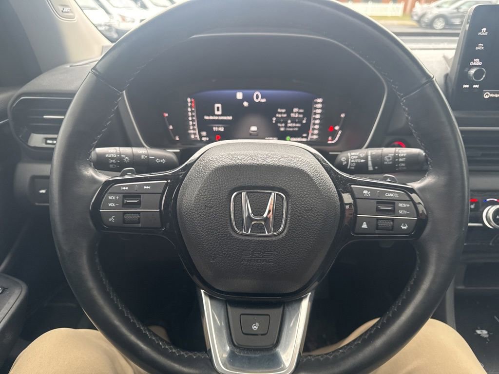 Used 2023 Honda Pilot Elite image 13