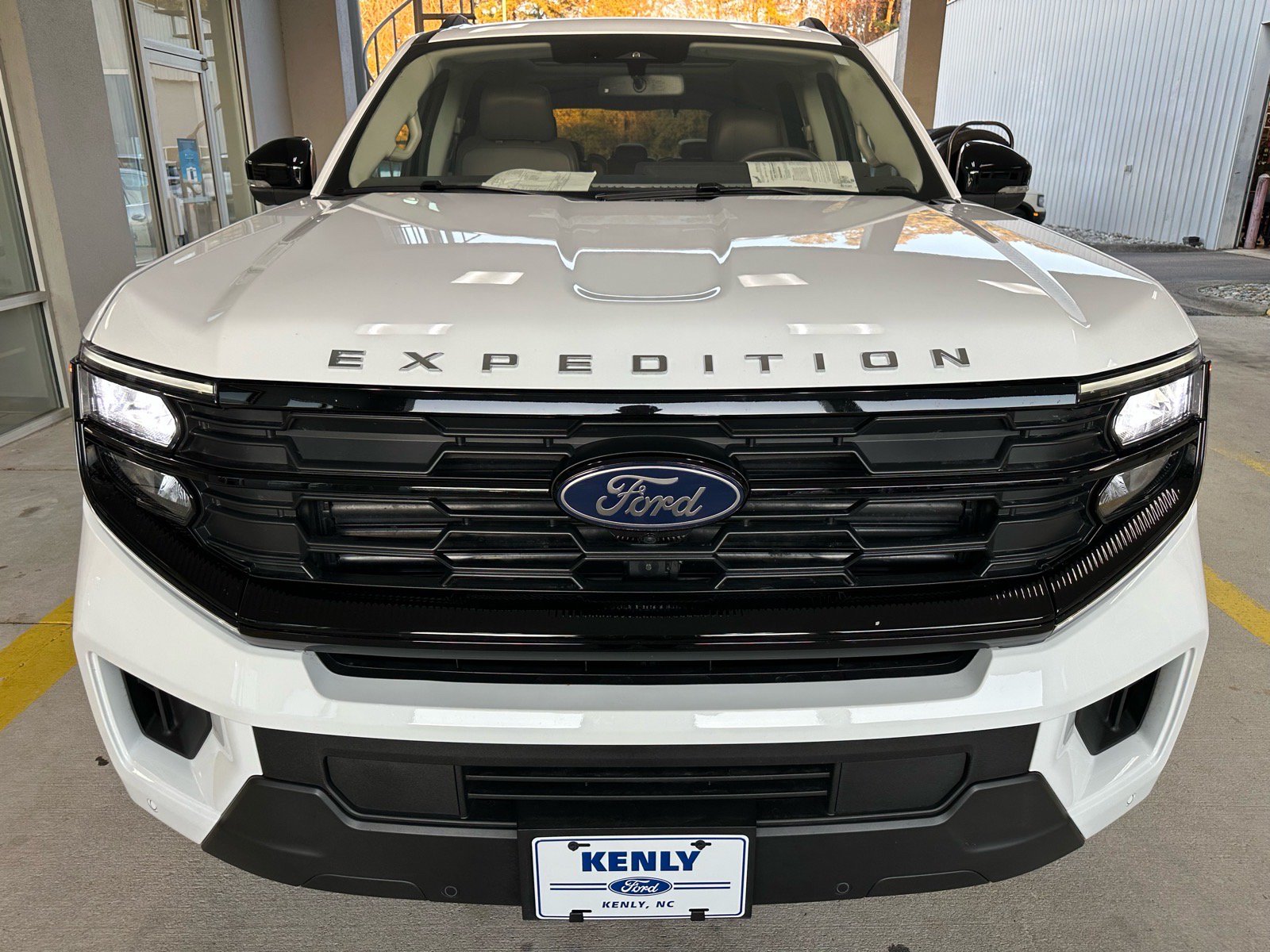 Certified 2025 Ford Expedition Active RWD image 8