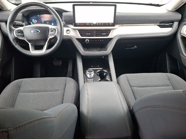 Certified 2025 Ford Explorer Active AWD/4WD image 10