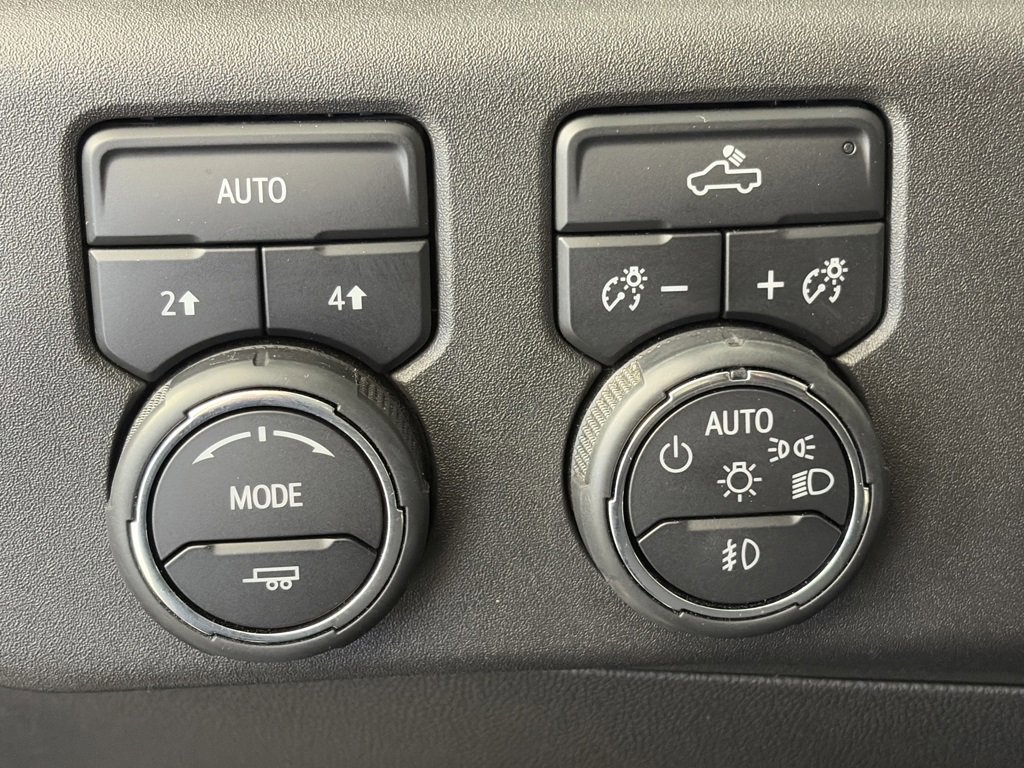 Used 2023 Chevrolet Silverado 1500 RST image 24