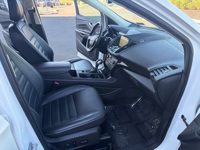 Certified 2019 Ford Escape Titanium AWD/4WD image 20