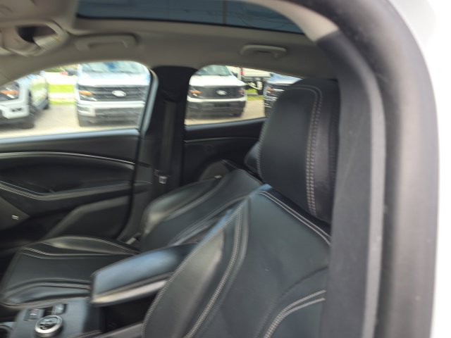 Certified 2023 Ford Mustang Mach-E Premium AWD/4WD image 8