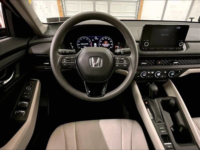 Used 2024 Honda Accord EX image 5