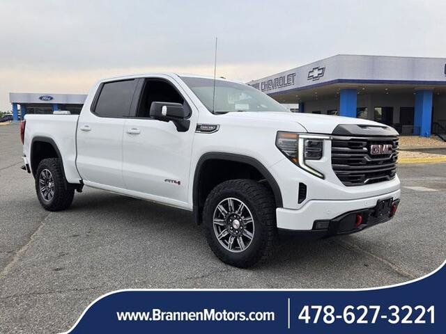 Used 2025 GMC Sierra 1500 AT4