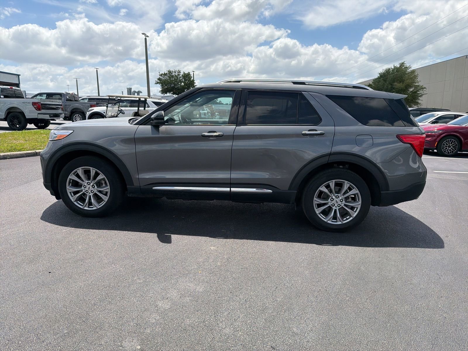 Certified 2023 Ford Explorer Limited w/ Limited Technology Package image 13
