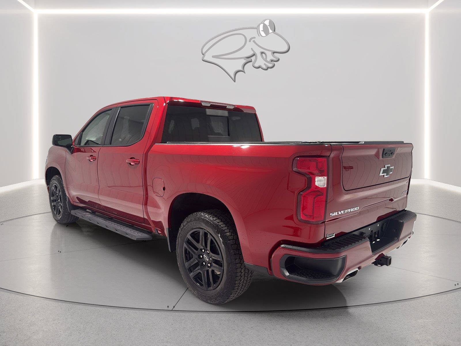 Used 2025 Chevrolet Silverado 1500 RST w/ Convenience Package II AWD/4WD image 7