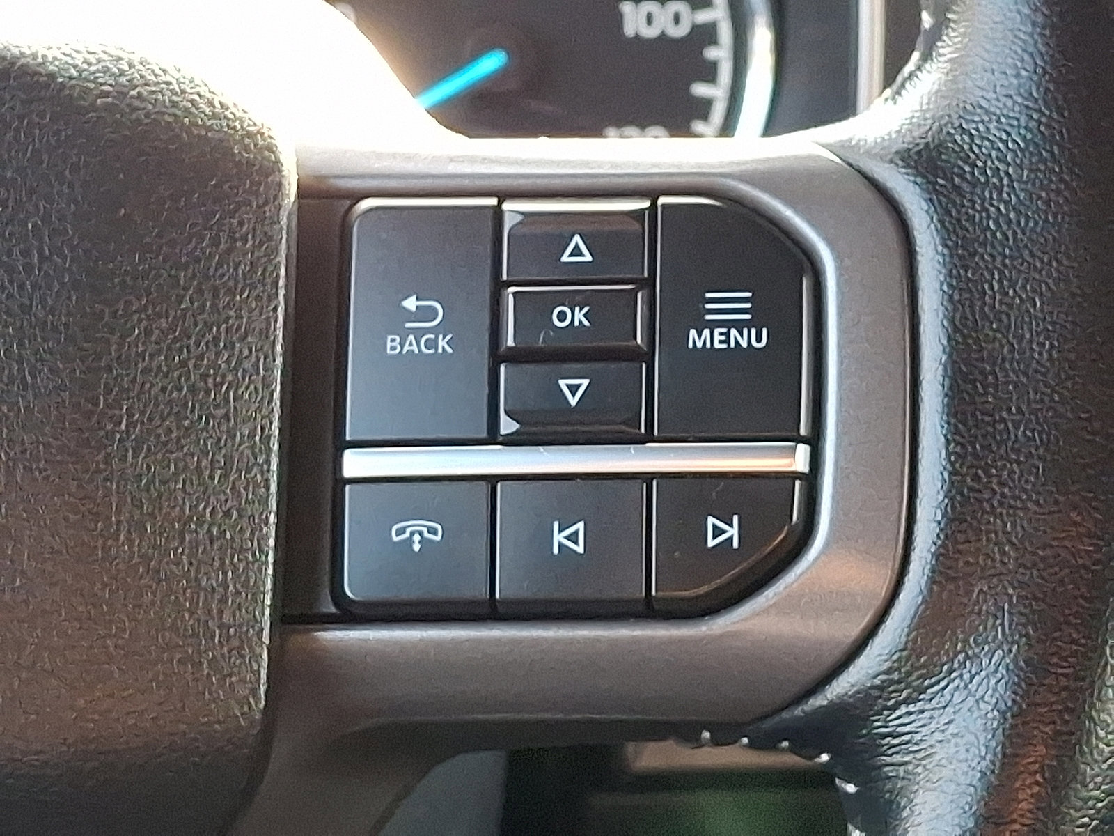 Certified 2022 Ford F150 XLT w/ Equipment Group 302A High image 21