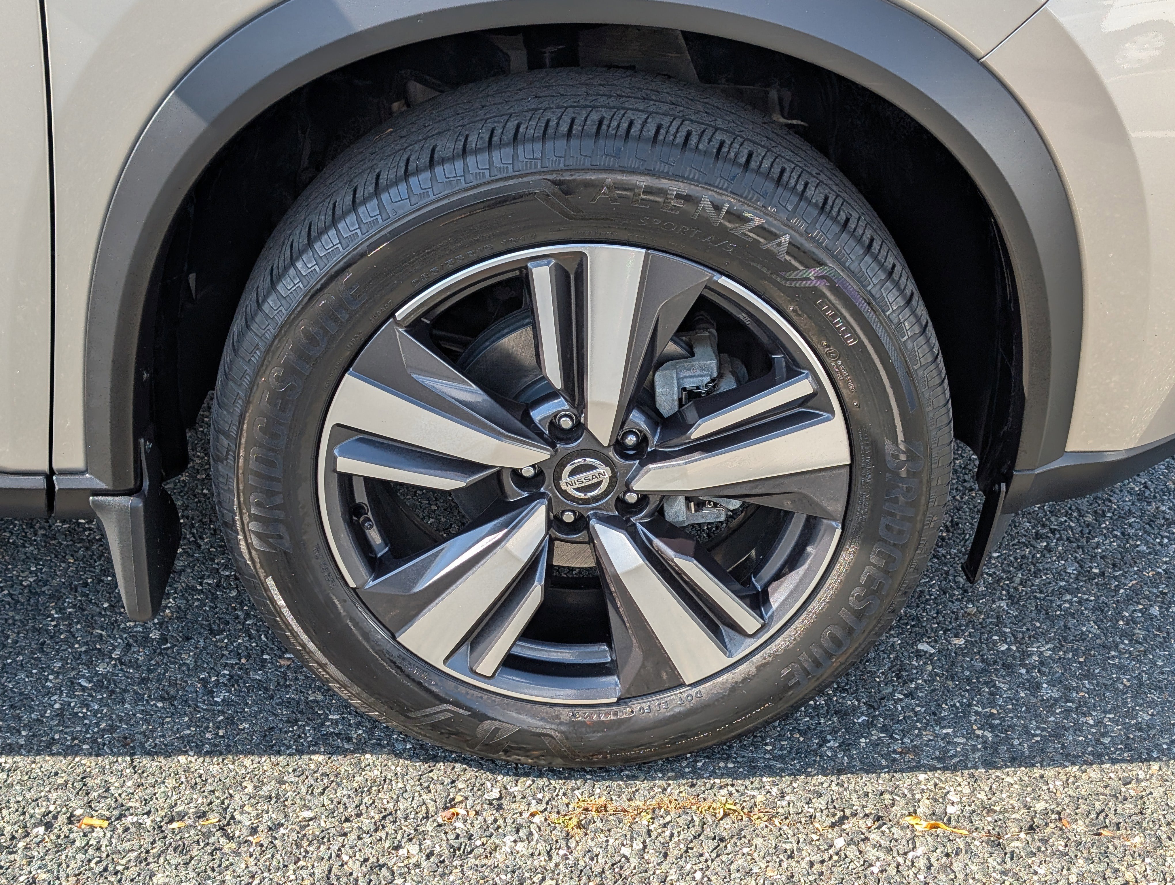 Used 2021 Nissan Rogue SL image 9