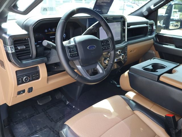 Certified 2025 Ford F250 Lariat w/ Black Appearance Package AWD/4WD image 22