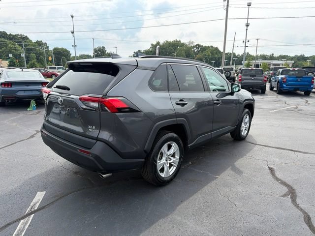 Used 2020 Toyota RAV4 XLE w/ Convenience Package AWD/4WD image 7