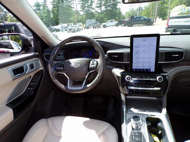 Certified 2022 Ford Explorer Platinum w/ Technology Package image 14