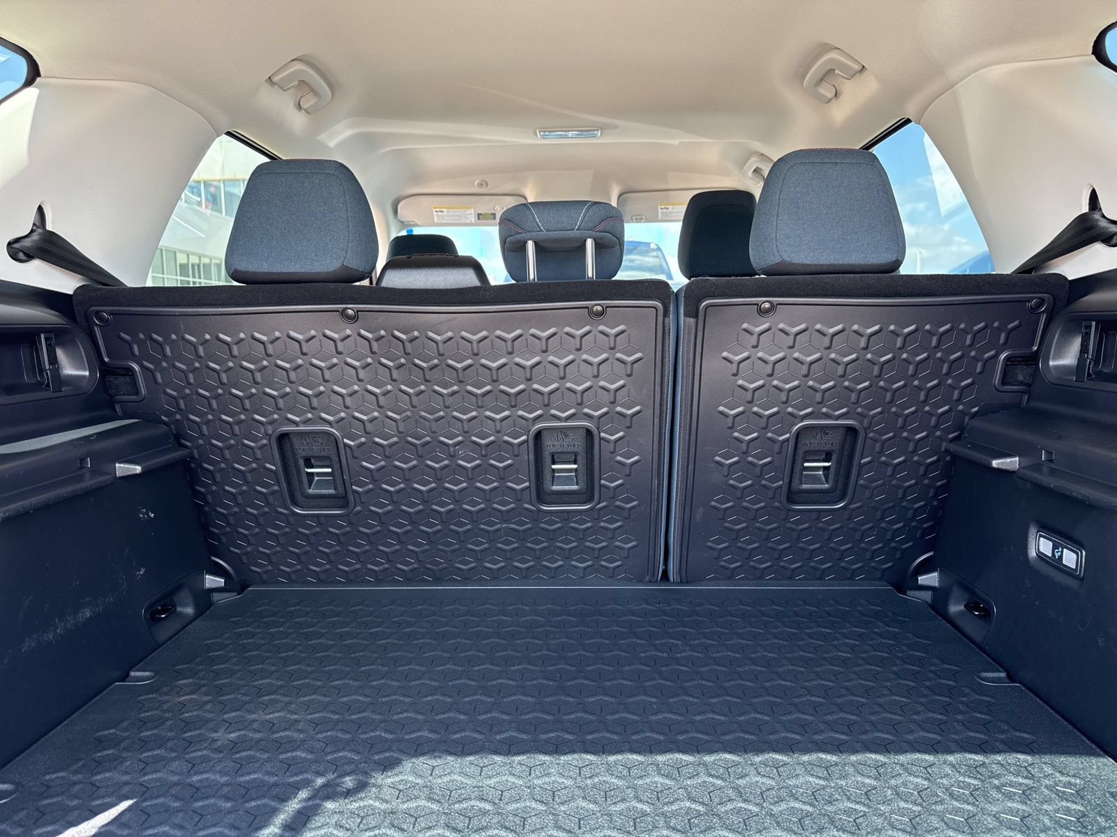 Certified 2024 Ford Bronco Sport Heritage w/ Heritage Convenience Package AWD/4WD image 6