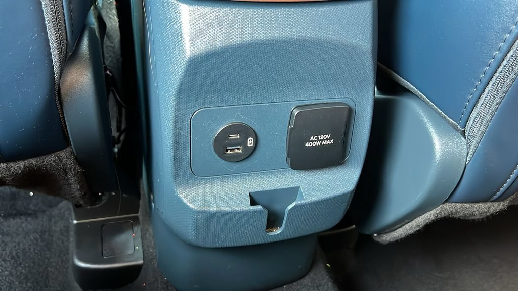 Certified 2024 Ford Maverick Lariat AWD/4WD image 9