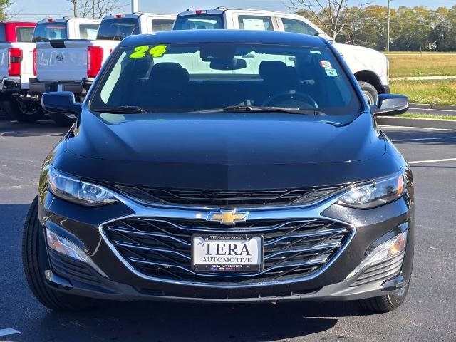 Used 2024 Chevrolet Malibu LT FWD image 2