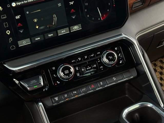 Used 2025 GMC Sierra 3500 Denali Ultimate AWD/4WD image 31