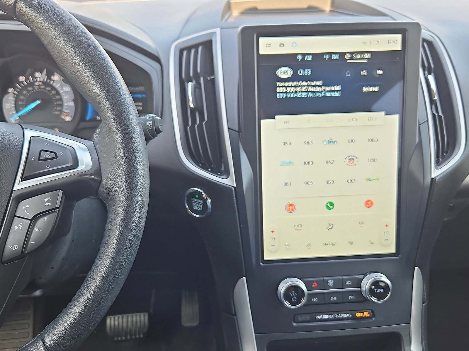 Certified 2024 Ford Edge SEL w/ Convenience Package AWD/4WD image 15