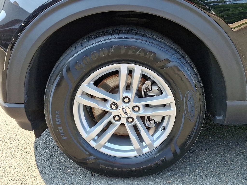 Certified 2023 Ford Explorer XLT AWD/4WD image 12