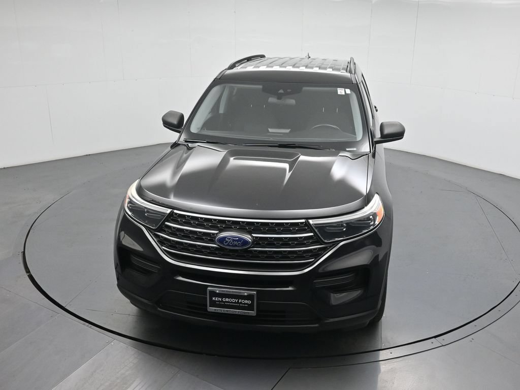 Certified 2022 Ford Explorer XLT RWD image 35
