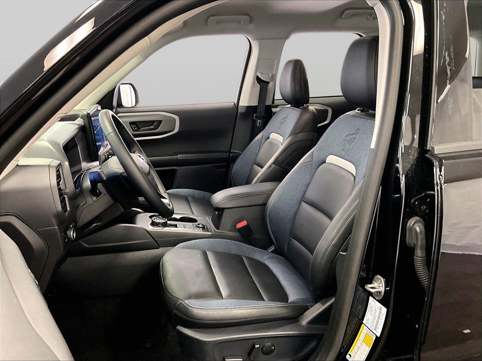 Certified 2025 Ford Bronco Sport Outer Banks w/ Outer Banks Tech Package+ image 24