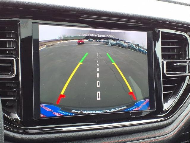 Used 2023 Dodge Durango GT image 14