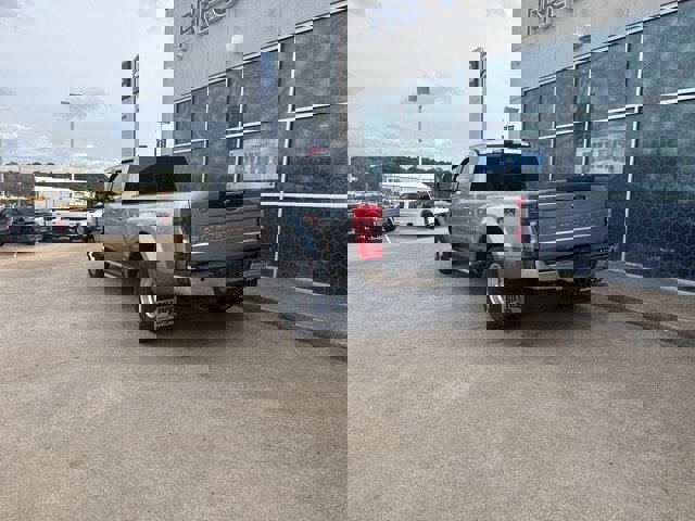 Certified 2022 Ford F350 Lariat w/ Lariat Value Package image 3