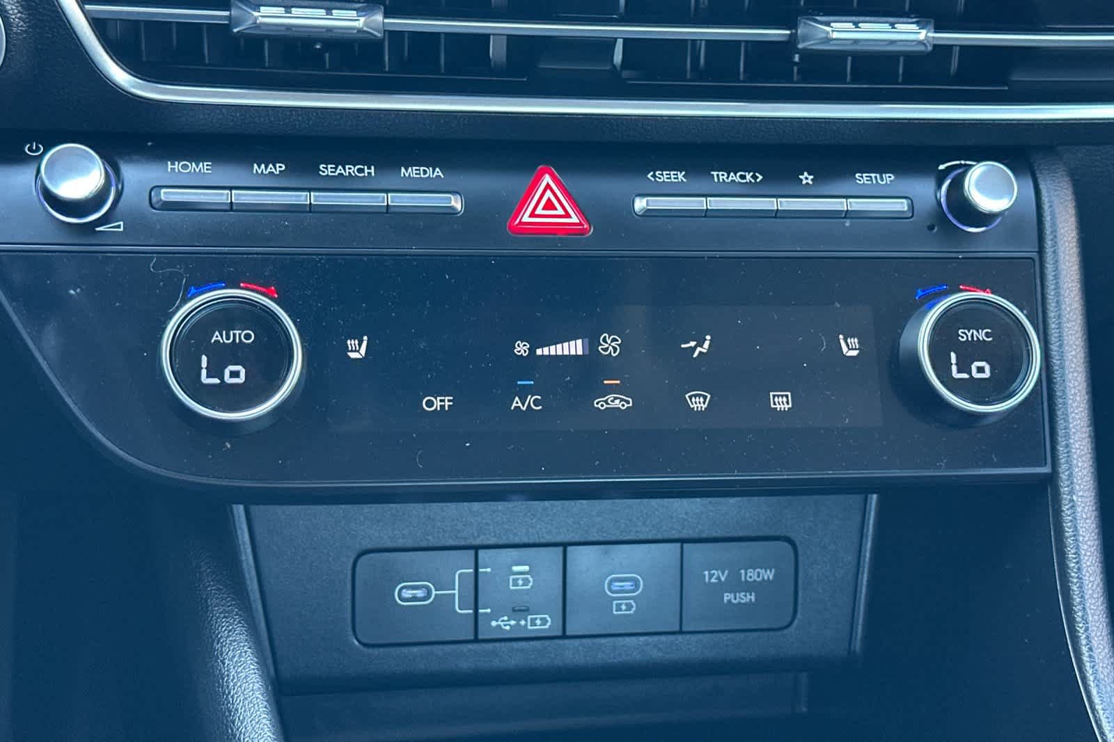 Used 2025 Hyundai Sonata SEL FWD image 19