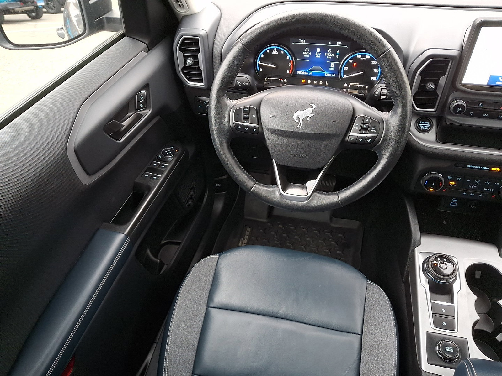 Certified 2022 Ford Bronco Sport Outer Banks w/ Tech Package image 14