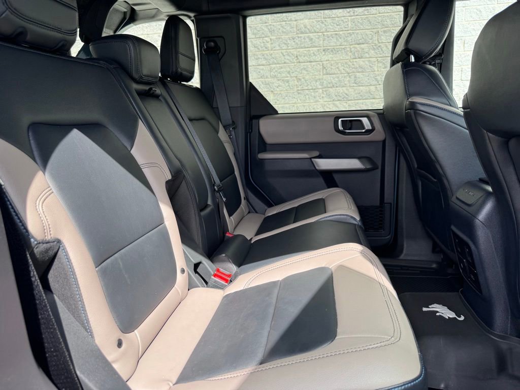 Certified 2023 Ford Bronco Wildtrak AWD/4WD image 19